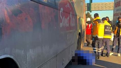 Polis aracından yola atlayan kadın otobüsün altında kalarak can verdi